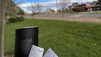 El tesoro más preciado por los hinchas de Cipo, en algún rincón de la ciudad.