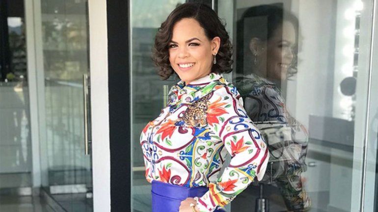 Video: conductora de TV intentó suicidarse y el momento fue capturado por una cámara de seguridad