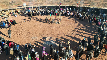 El año nuevo mapuche se celebra durante toda la semana. El año nuevo mapuche se celebra durante toda la semana.