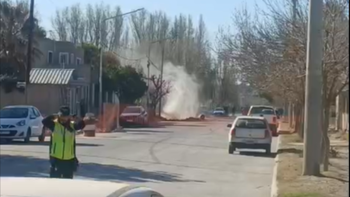 Momentos de tensión se viven en la calle Gatica