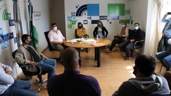 La negociación salarial en la comuna entra en una etapa decisiva. La voz de los trabajadores puede ser decisiva para un entendimiento. La negociación salarial en la comuna entra en una etapa decisiva. La voz de los trabajadores puede ser decisiva para un entendimiento.