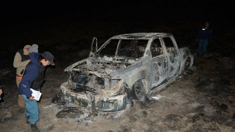 Se les prendió fuego una camioneta a unos cazadores y se quemaron tres hectáreas