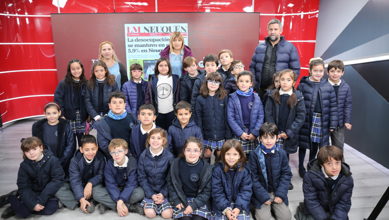 Tercer grado del colegio Confluencia invadió la redacción de preguntas