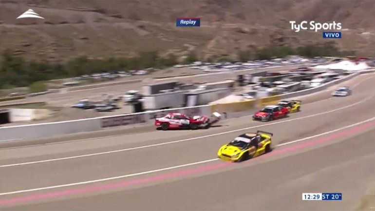 Súper TC2000: excluyeron a Urcera por un polémico toque