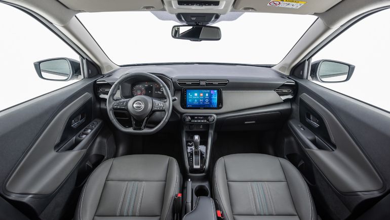 Nissan Kait. Nissan Kait.