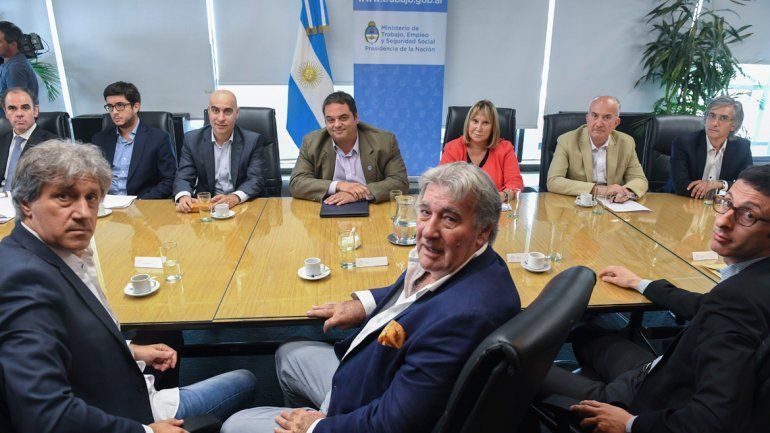 Tras la reunión en el Ministerio de Trabajo