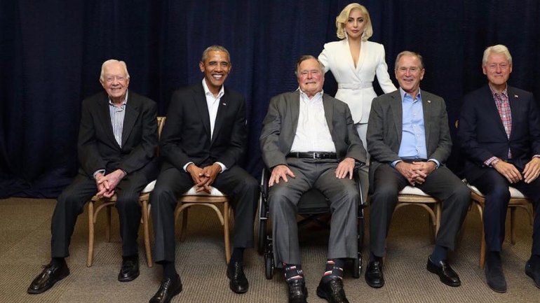 Se juntaron a beneficio de las víctimas de los huracanes.