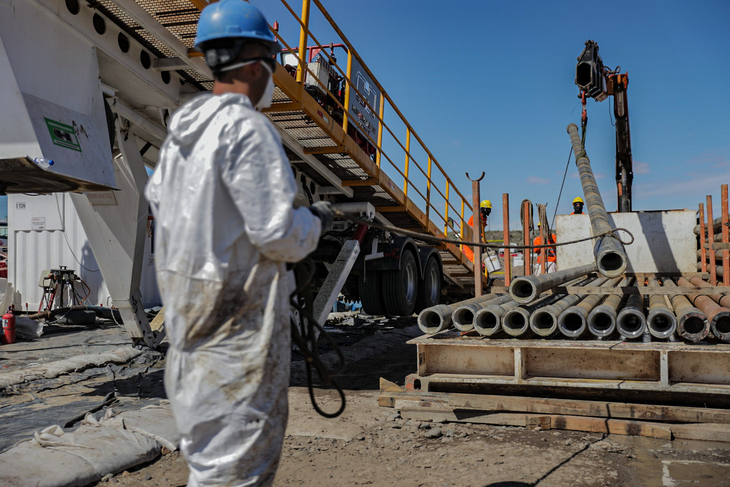 El Proyecto Argentina LNG integra la producción de Vaca Muerta con infraestructura de clase mundial en la costa atlántica rionegrina. El Proyecto Argentina LNG integra la producción de Vaca Muerta con infraestructura de clase mundial en la costa atlántica rionegrina.