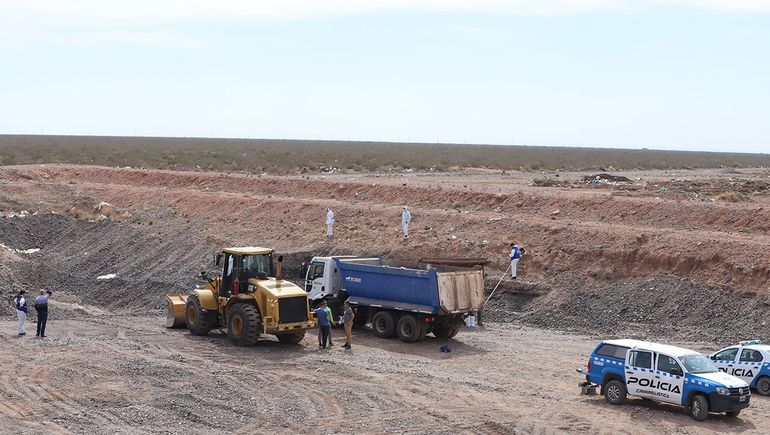 El cuerpo de la mujer apareció en una cantera de la meseta neuquina