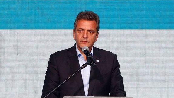 Sergio Massa felicitó a Javier Milei y se despidió de la vida política