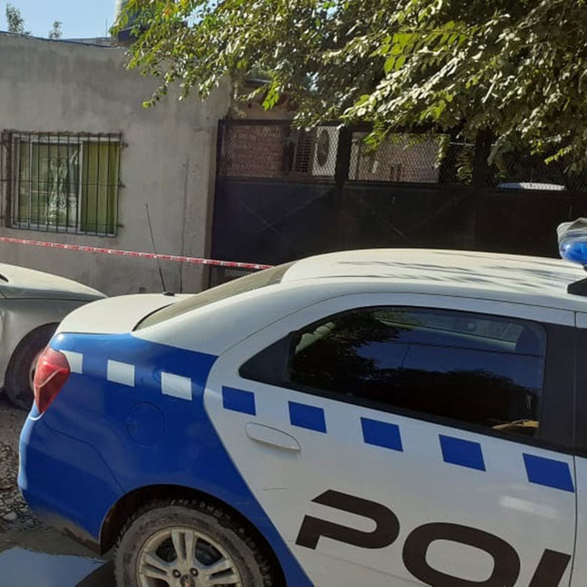 Foto De Valentina Desangrada En El Suelo Lo asesinaron en una mejicaneada y se llevaron $150 mil