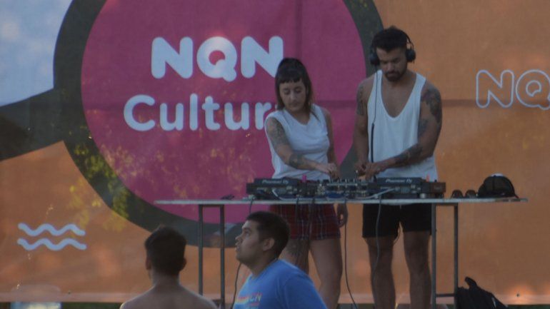 El Verano Cultural arrancó con color y mucha música