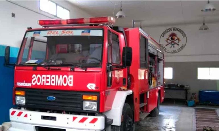 El cuartel de la Unidad de Bomberos de Las Heras, de la policía de Santa Cruz, al que llegó un pequeño de 4 años a pedirles ayuda. El cuartel de la Unidad de Bomberos de Las Heras, de la policía de Santa Cruz, al que llegó un pequeño de 4 años a pedirles ayuda.
