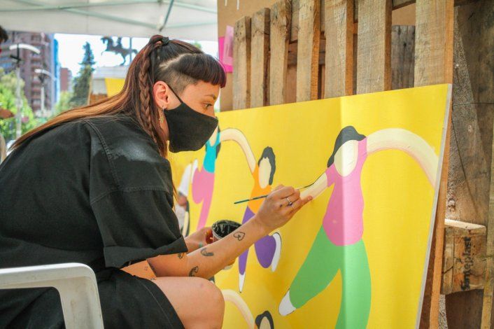 El arte trazó líneas de solidaridad en vivo y en directo