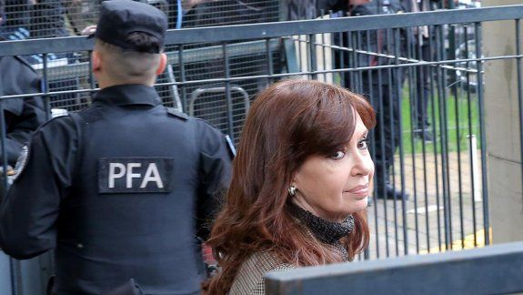 Casanello venía negándose a citarla, pese a los pedidos del fiscal Marijuan.