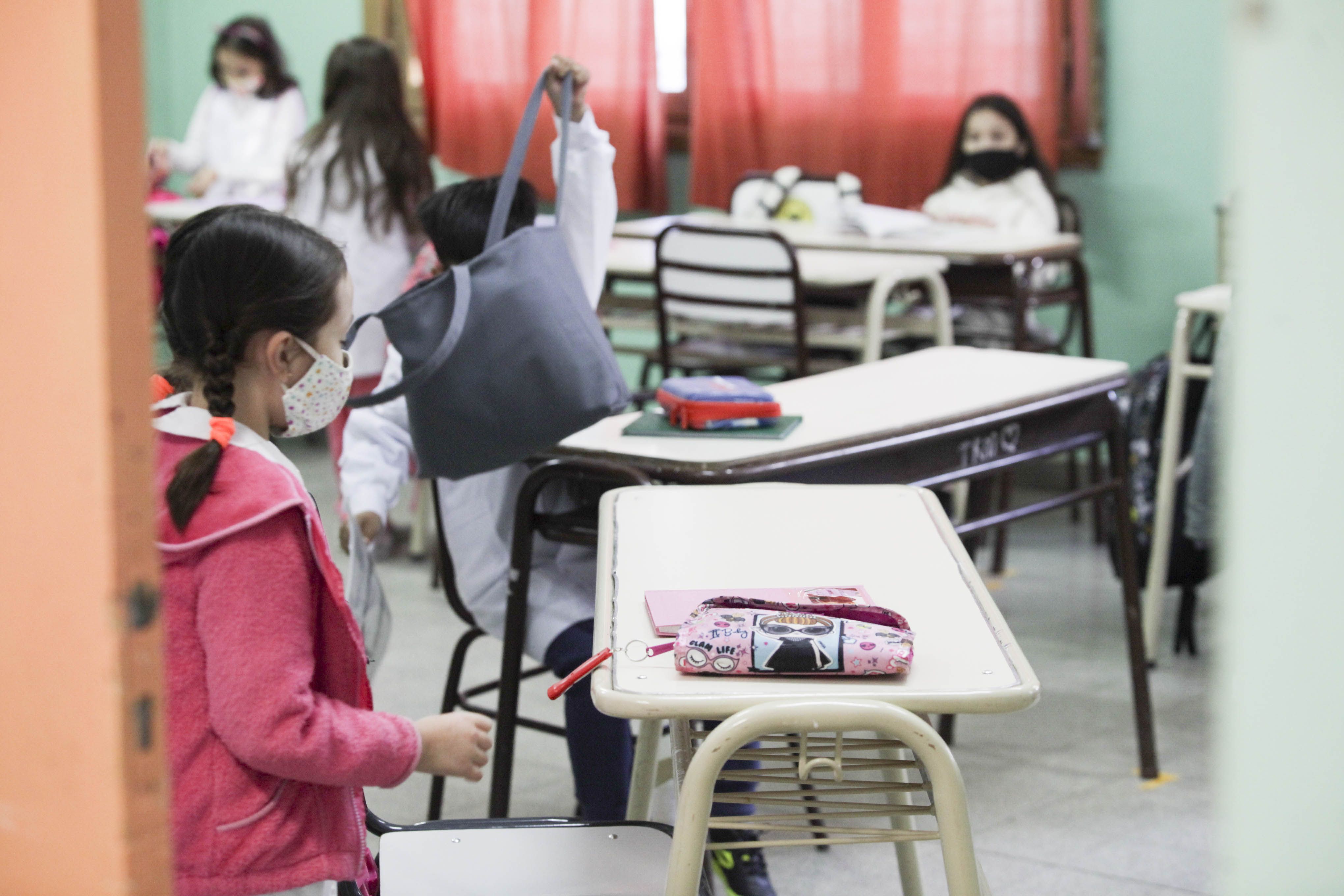 Qué respondió Provincia al pedido de los chicos sin tapaboca en las escuelas