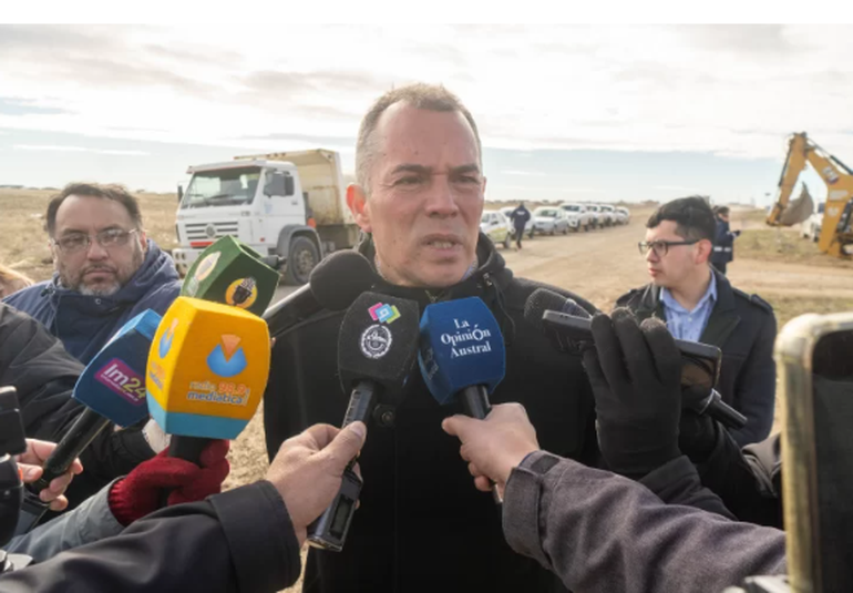 Daniel Alvarez, jefe de Gabinete de Santa Cruz Daniel Alvarez, jefe de Gabinete de Santa Cruz