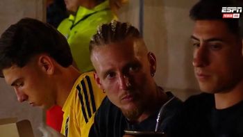 no se cuido nada: la particular reaccion del ruso ascacibar en el gol de boca a estudiantes no se cuido nada: la particular reaccion del ruso ascacibar en el gol de boca a estudiantes