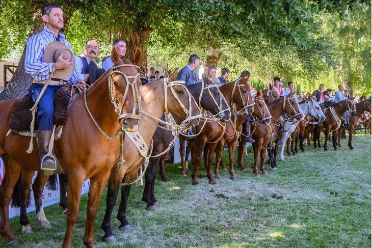 Con entrada libre y una grilla abierta a toda la comunidad, la exposición busca acercar el campo neuquino a las ciudades y poblados de la región.