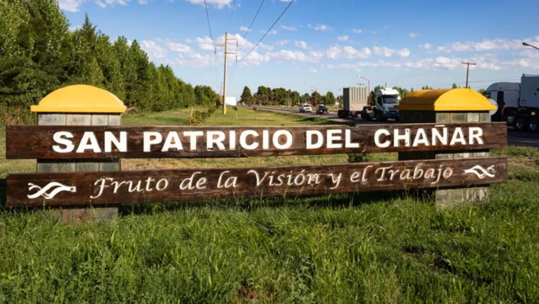 El hombre deberá mudarse de San Patricio del Chañar y no regresar al menos por tres años