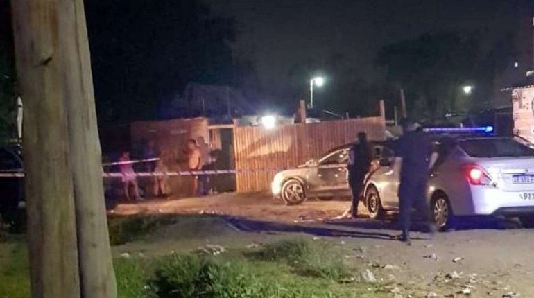 Los asesinaron a balazos delante de sus hijos: Paguen o van a terminar en el agua