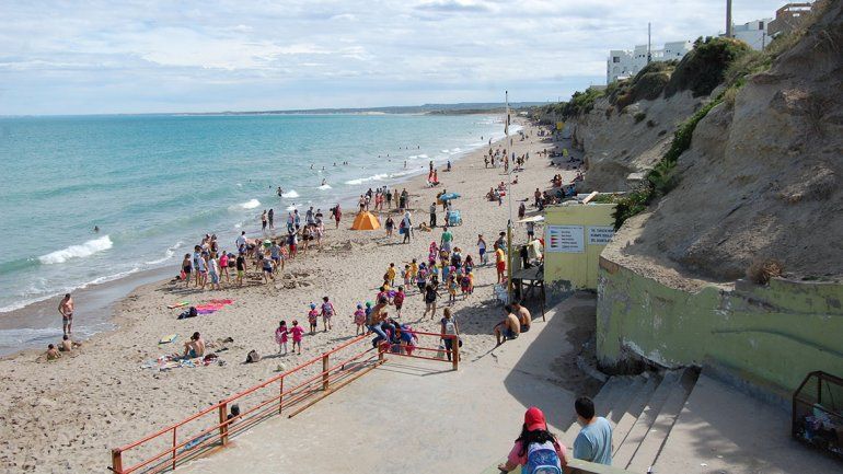 Las Grutas: hospedarse será un 30% más caro