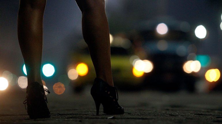 Adrián Urrutia: Es necesario debatir la legalización del trabajo sexual