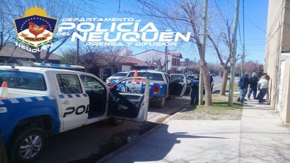 Huiliches: los pescaron con un auto robado y $18 mil en el bolsillo