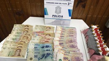 roban una heladeria: se llevan dinero y un postre roban una heladeria: se llevan dinero y un postre