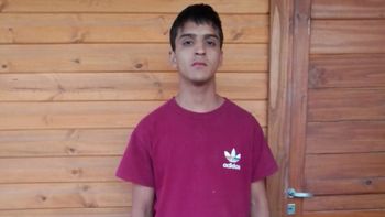 Alexander Adán Segura, buscado por la Policía de Chubut. Se escapó de la Alcaidía de Trelew. Alexander Adán Segura, buscado por la Policía de Chubut. Se escapó de la Alcaidía de Trelew.