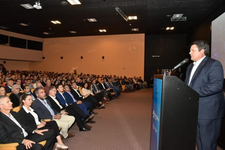 El intendente Mariano Gaido, el mes pasado, durante la presentación del proyecto del tercer módulo del Polo Científico y Tecnológico.