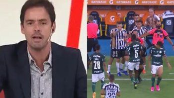 papelon de closs: confundio al autor del gol con un rival y en redes lo matan papelon de closs: confundio al autor del gol con un rival y en redes lo matan