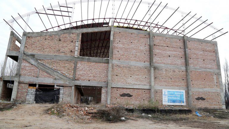 El megagimnasio lo empezó la gestión de Sobisch en 2007 y no se termina.