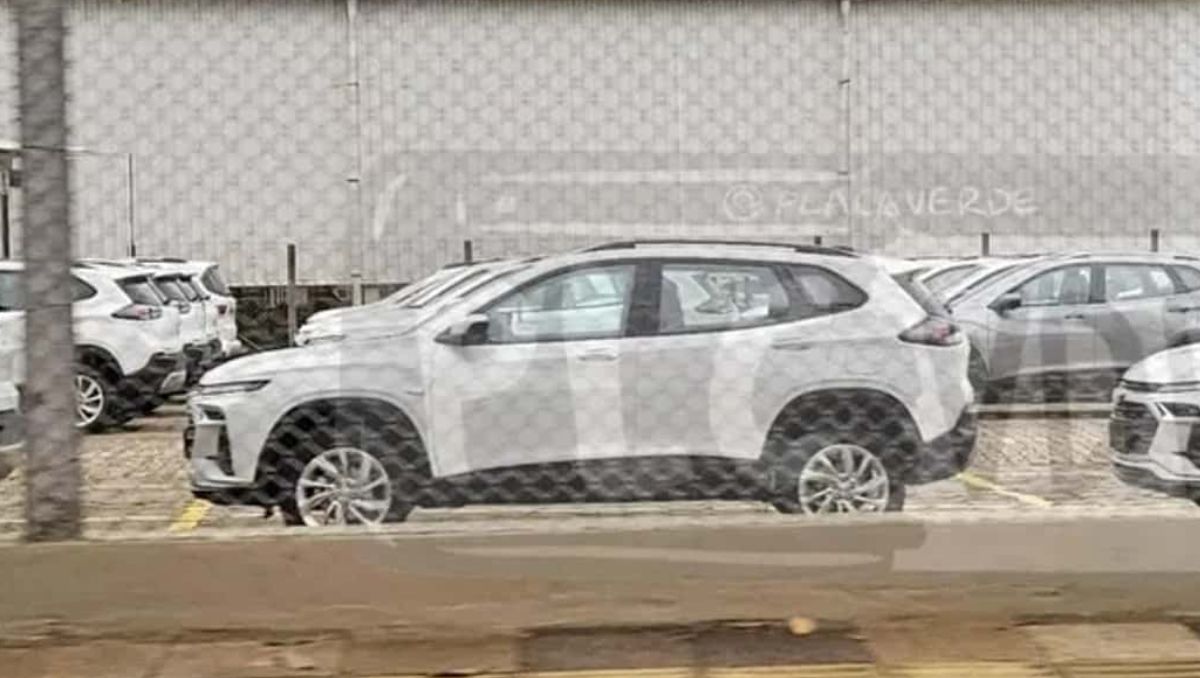 La imagen del Chevrolet Tracker 2026, cazado en Brasil. Foto: Placa Verde.