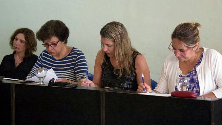 En La Angostura se discute un aumento de tasas del 50 por ciento