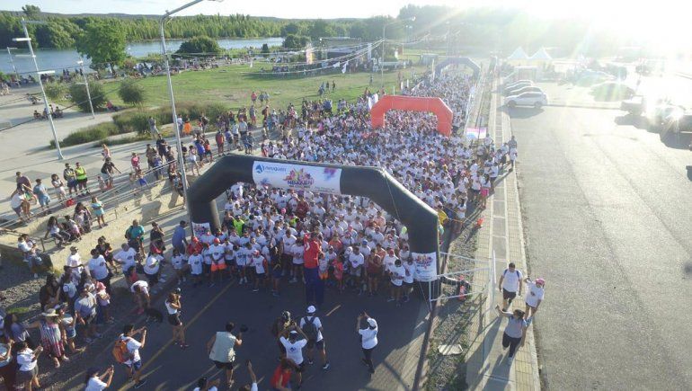 El Paseo de la Costa se llenó de color
