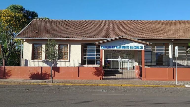 Un adolescente atacó con un cuchillo y mató a un alumno en Brasil. Un adolescente atacó con un cuchillo y mató a un alumno en Brasil.