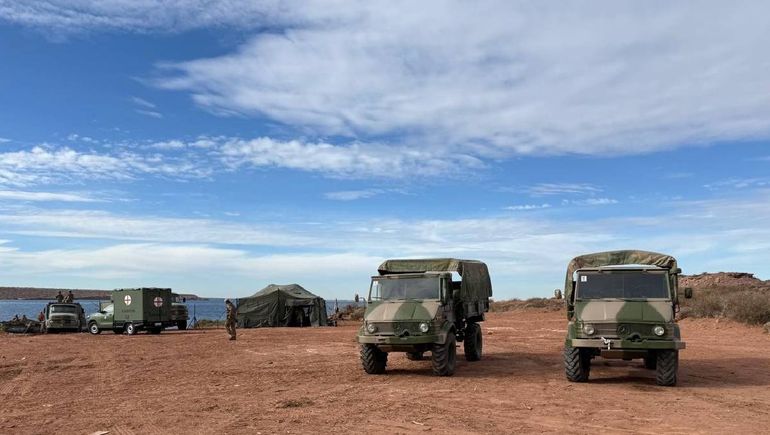 El Ejército pidió permiso para maniobras militares en tierras que reclaman los Kaxipayiñ en Mari Menuco. El Ejército pidió permiso para maniobras militares en tierras que reclaman los Kaxipayiñ en Mari Menuco.