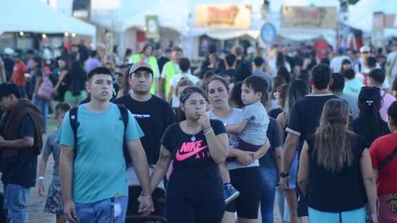 Fiesta de la Confluencia 2025 en Neuquén: la guía de precios por día para una familia