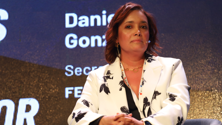 Expansión estratégica: Carolina López (Nabors) confirmó que Argentina es el mercado más relevante de la región para la compañía, que proyecta alcanzar una flota de 15 equipos activos y nuevas herramientas de precisión direccional para finales de 2026. Expansión estratégica: Carolina López (Nabors) confirmó que Argentina es el mercado más relevante de la región para la compañía, que proyecta alcanzar una flota de 15 equipos activos y nuevas herramientas de precisión direccional para finales de 2026.