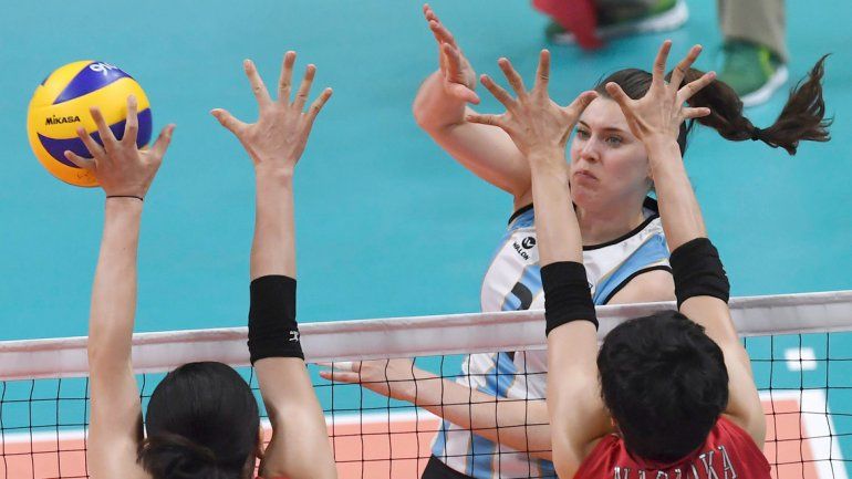 La selección argentina de vóleibol femenino cayó por 3-0 ante Japón