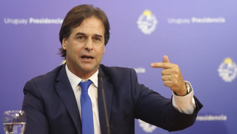 El presidente uruguayo Luis Lacalle Pou en una alocución oficial