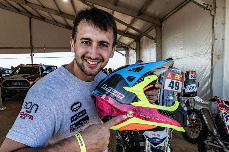 El neuquino Santiago Rostan pone primera en su tercer rally Dakar y en la previa habló con LM