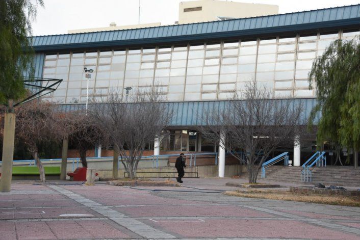 Grave denuncia de docentes por amenazas: responsabilizan al CPE por su seguridad