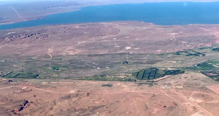El campo de la familia Galván, desde el aire, en la zona de Tratayén. La comunidad que reclama la posesión nunca fue reconocida oficialmente, no tiene personería. El campo de la familia Galván, desde el aire, en la zona de Tratayén. La comunidad que reclama la posesión nunca fue reconocida oficialmente, no tiene personería.