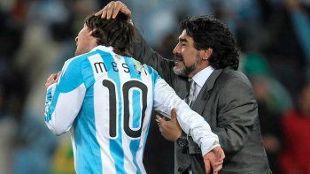 Maradona Messi.jpg