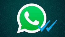 El truco escondido de WhatsApp para leer mensajes sin que se pongan las tildes azules El truco escondido de WhatsApp para leer mensajes sin que se pongan las tildes azules