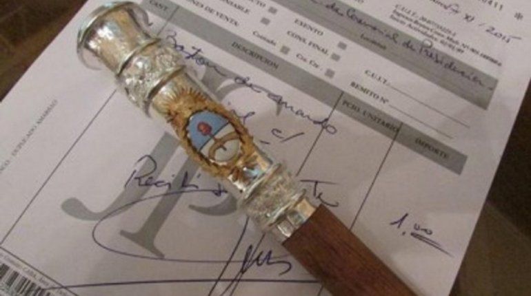 Ya está listo el bastón que usará el próximo Presidente