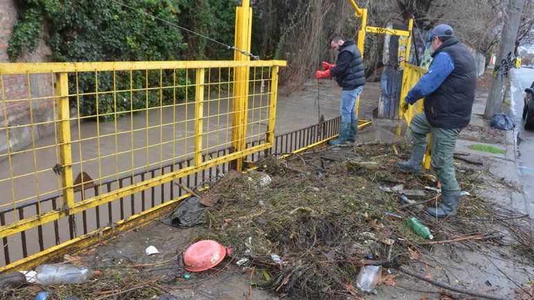 Controlaron el desborde del Arroyo Durán