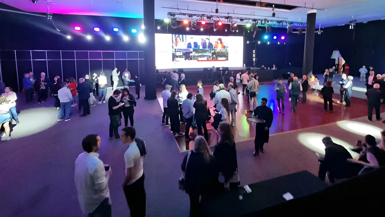 Sergio Massa y Javier Milei ya preparan sus búnkeres para la definición del balotaje